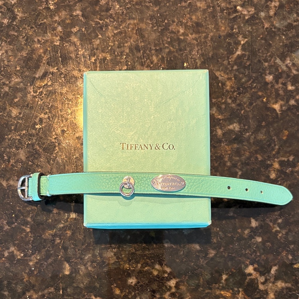 Tiffany & Co. Blue Single Wrap Leather Bracelet with Silver Charm NWOT